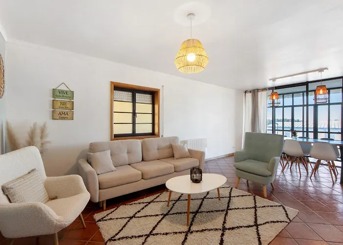 Holidays Apartament *